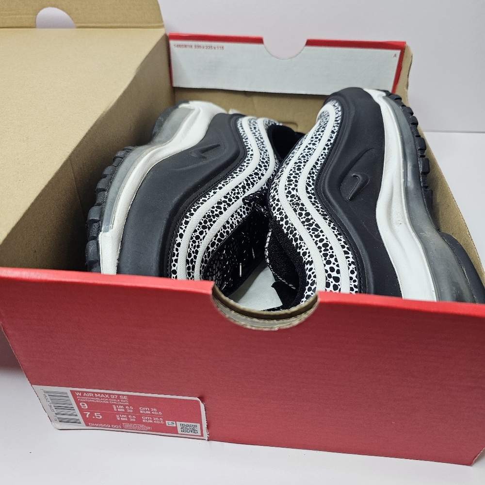 Nike Air Max 97 SE Phantom/Blk Chile Red Women Size 9 Mens 7.5 Made In Vietnam - Picture 12 of 16